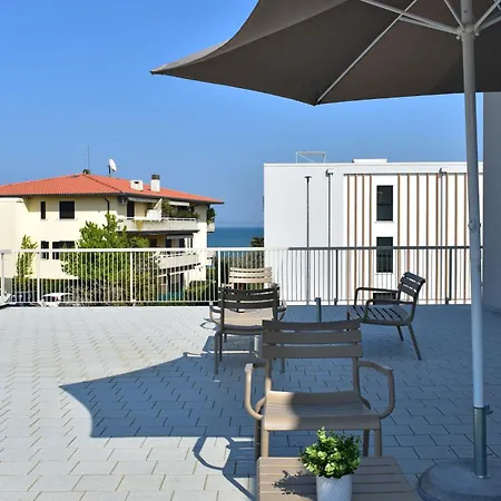 Poggio Al & Lejlighedshotel 3*