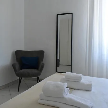 Apartmanhotel Poggio Al Sirmione